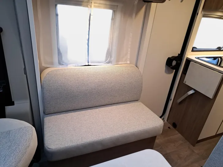 Fahrzeugbild Carado V 347 Pro+ Automatik, Solar, LTE, TV #12