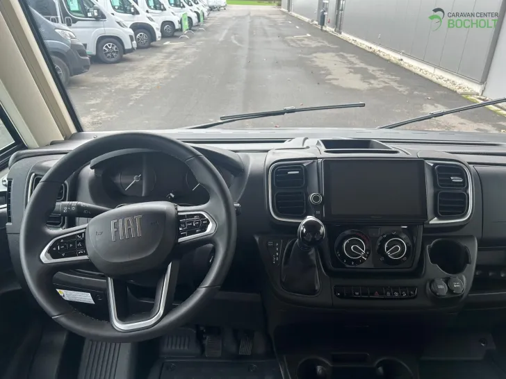 Fahrzeugbild Knaus LIVE I 700 MEG Modell 2026 #17