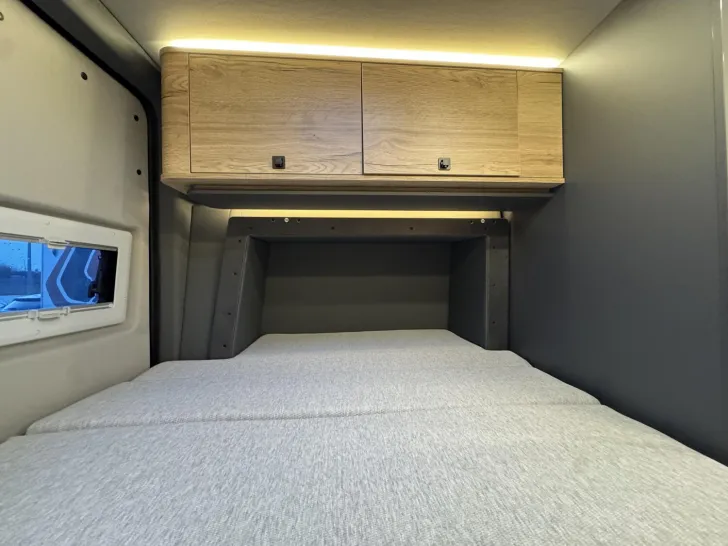 Fahrzeugbild Clever Aventuro 600 Mercedes 190 PS #28