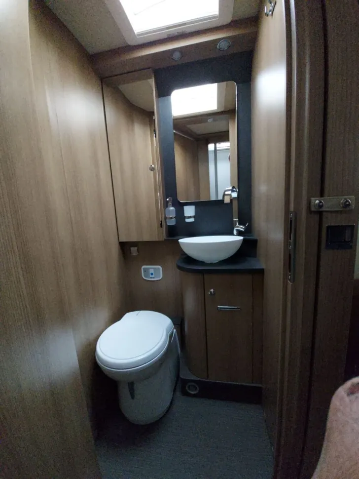 Fahrzeugbild Carthago C2-tourer I 148 RB QB K comfort #16