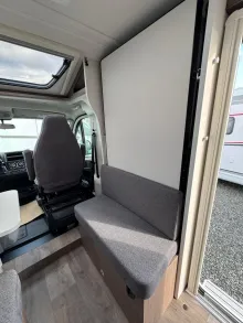 Fahrzeugbild Carado V 347 #10