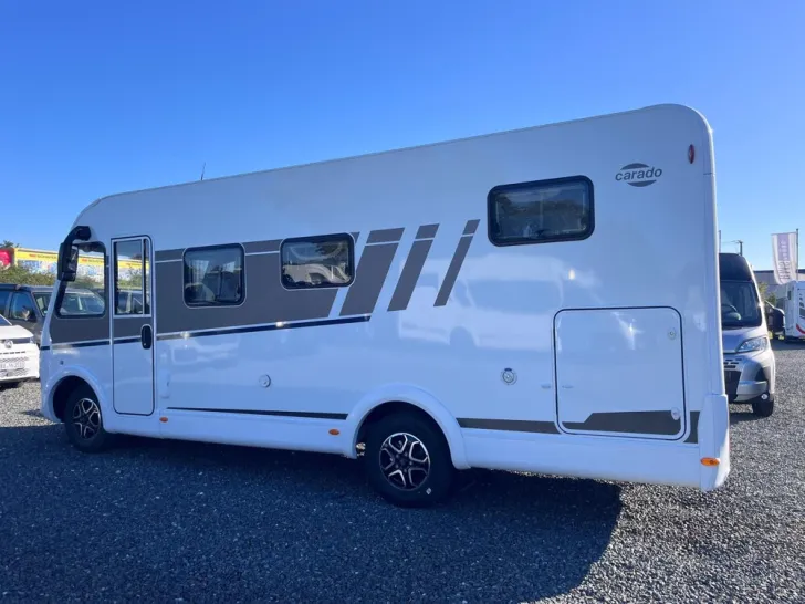 Fahrzeugbild Carado I 338 #6