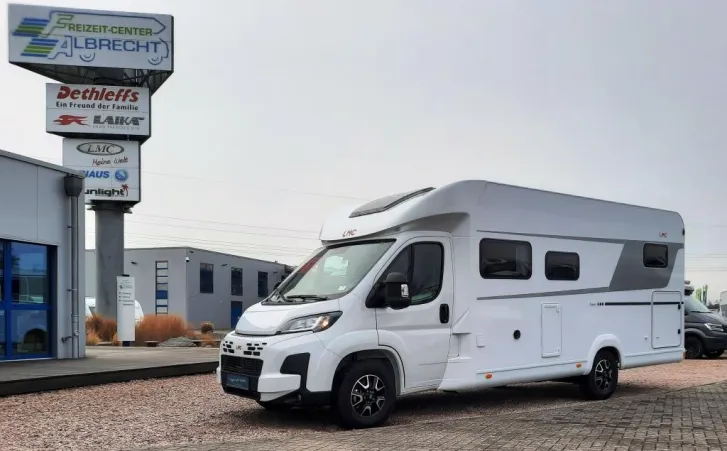 Fahrzeugbild LMC Tracer 730 EL Verfüg./Sparen Sie 11.681,- € #1