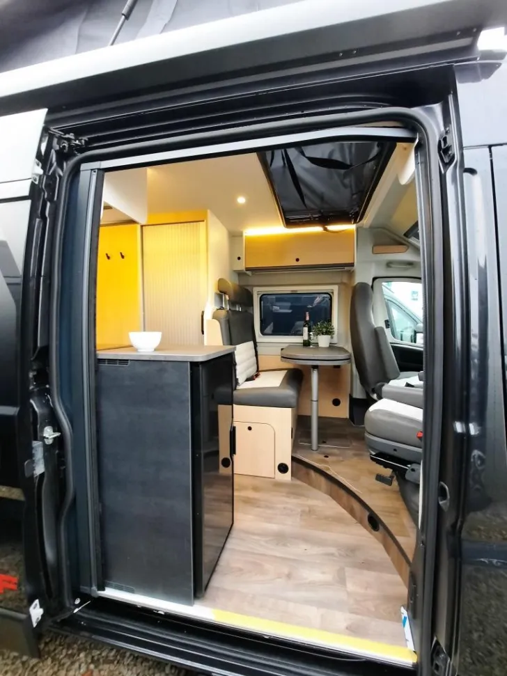 Fahrzeugbild Sunlight Camper Van Cliff 600 X RT Verfüg./Sparen Sie 6.702,- € #10