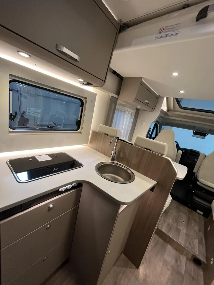Fahrzeugbild Carado T 448 Solar, Zenec Navi mit RFK #13