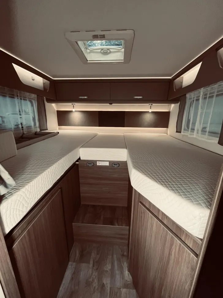 Fahrzeugbild Carado T 448 Solar, Navi, RFK; Fahrradträger #16