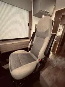 Fahrzeugbild Carado I 447 Solar, Navi mit RFK, Markise #7