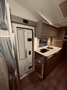 Fahrzeugbild Carado pro A 464 Solar, Sat Cytrac, Navi,TV #8