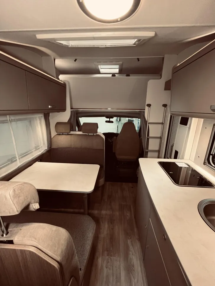 Fahrzeugbild Carado pro A 464 Solar, Sat Cytrac, Navi,TV #12