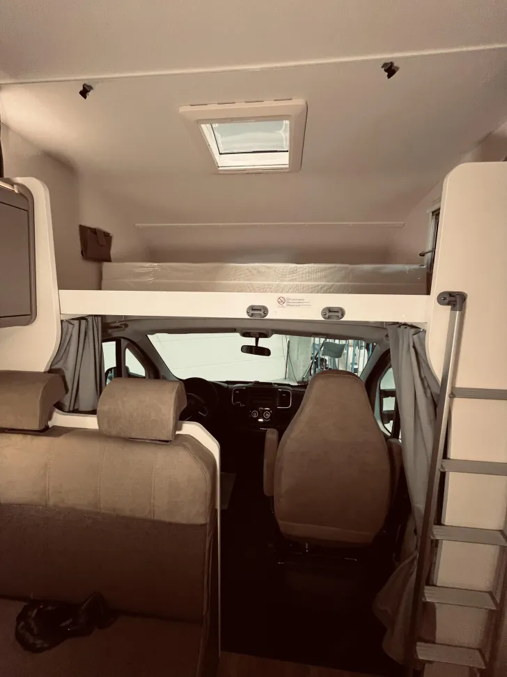 Fahrzeugbild Carado pro A 464 Solar, Sat Cytrac, Navi,TV #13