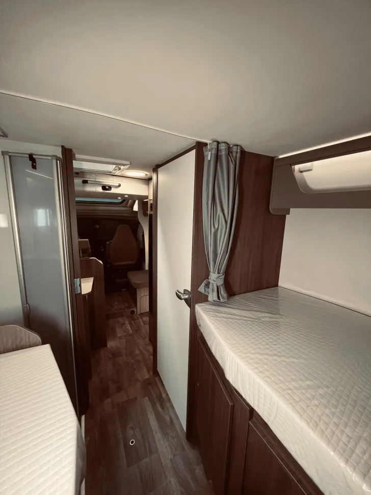 Fahrzeugbild Carado T 447 Navi, Solar, 10.286 EUR Vorteil! #19