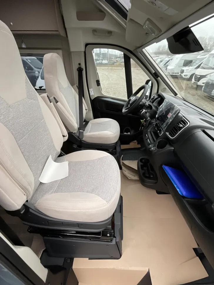 Fahrzeugbild Carado pro+ CV 640 *Dieselheizung**4.847 Vorteil! #6