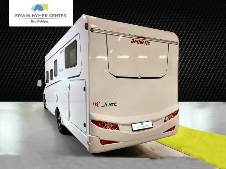 Fahrzeugbild Dethleffs Just 90 T 7052 EBL Hundeumbau Heckgarage #3
