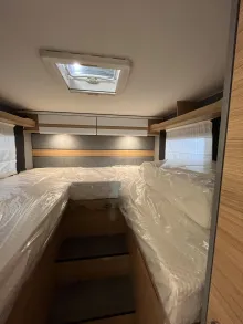 Fahrzeugbild Dethleffs Just 90 T 7052 EBL Hundeumbau Heckgarage #17