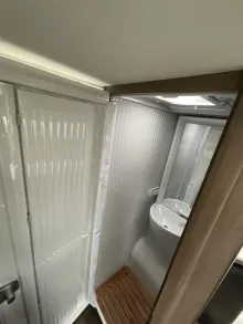 Fahrzeugbild Carado V 337 4.735 Vorteil! #19