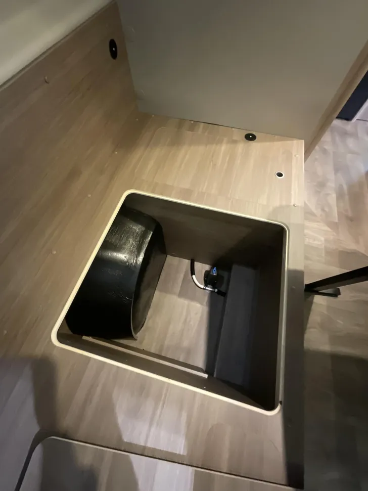 Fahrzeugbild Carado pro CV 541 Automatik, Digitalpaket, AWT isoliert #15