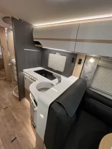 Fahrzeugbild Hymer B-Klasse ML I 890 *Hydr.Hubstützen*Solar*Autark* #9