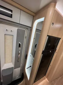 Fahrzeugbild Hymer B-Klasse ML I 890 *Hydr.Hubstützen*Solar*Autark* #11