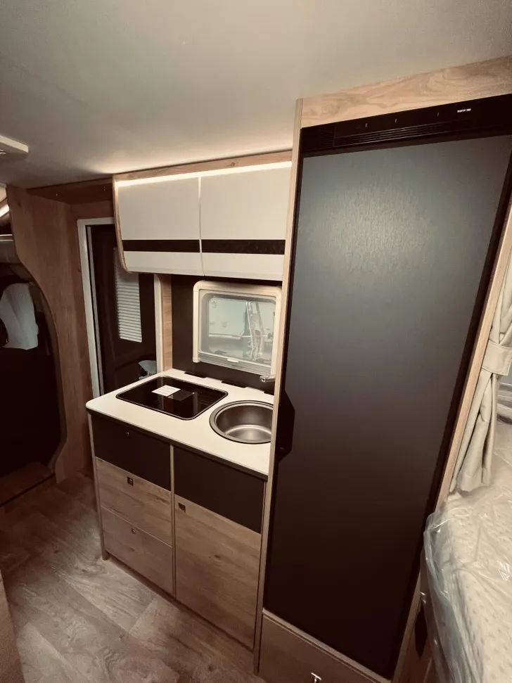 Fahrzeugbild Dethleffs Globebus Go T 15 -17.300 EUR, Dieselh, Lithium, #15