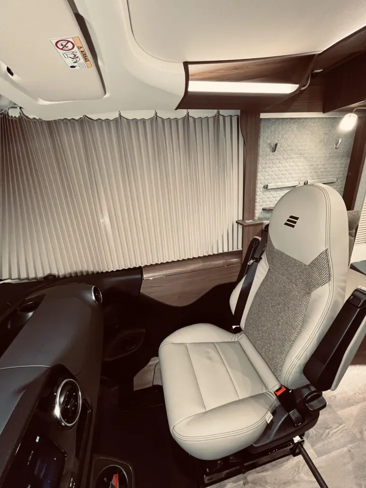 Fahrzeugbild Hymer B-Klasse ML I 890 #8