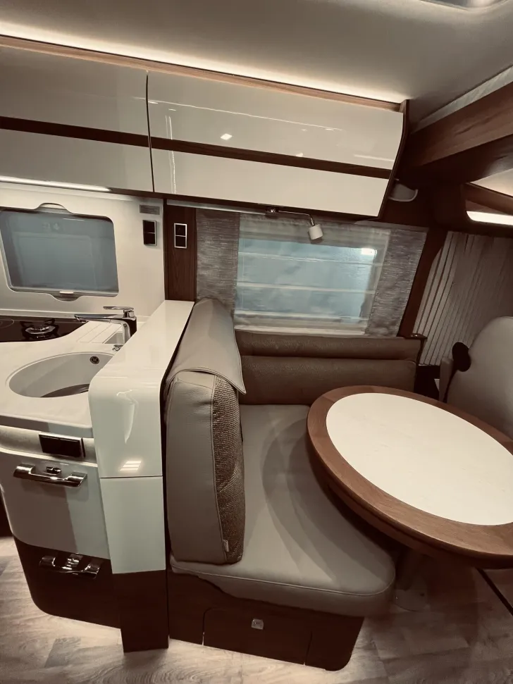 Fahrzeugbild Hymer B-Klasse ML I 890 #13