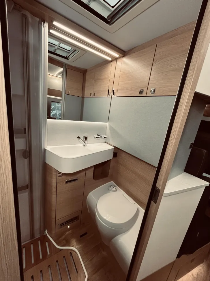 Fahrzeugbild Hymer B-Klasse MC T 580 31.215 Vorteil #23