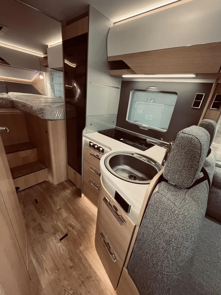 Fahrzeugbild Hymer B-Klasse MC I WhiteLine 600 Klima, Solar, Autark #13