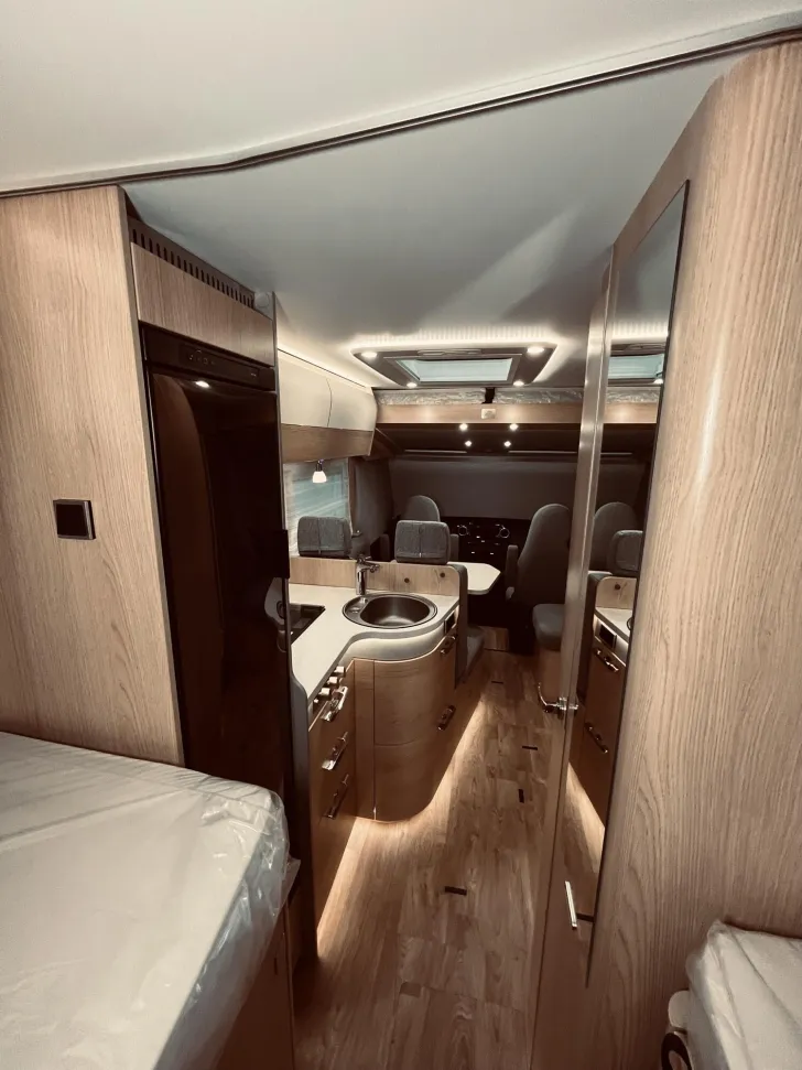 Fahrzeugbild Hymer B-Klasse MC I WhiteLine 600 Klima, Solar, Autark #26