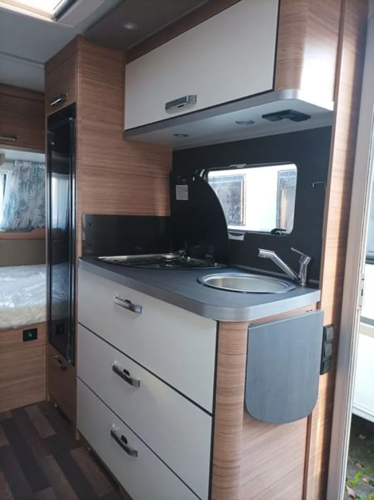 Fahrzeugbild Weinsberg CaraOne 420 QD #10