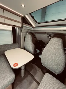Fahrzeugbild Dethleffs Just Camp T 7052 EB Solar, Hubbett, Navi, #11