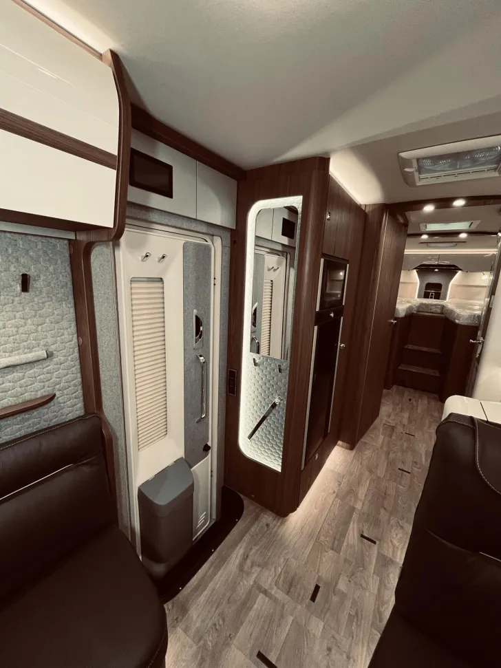 Fahrzeugbild Hymer B-Klasse ML I 880 #10