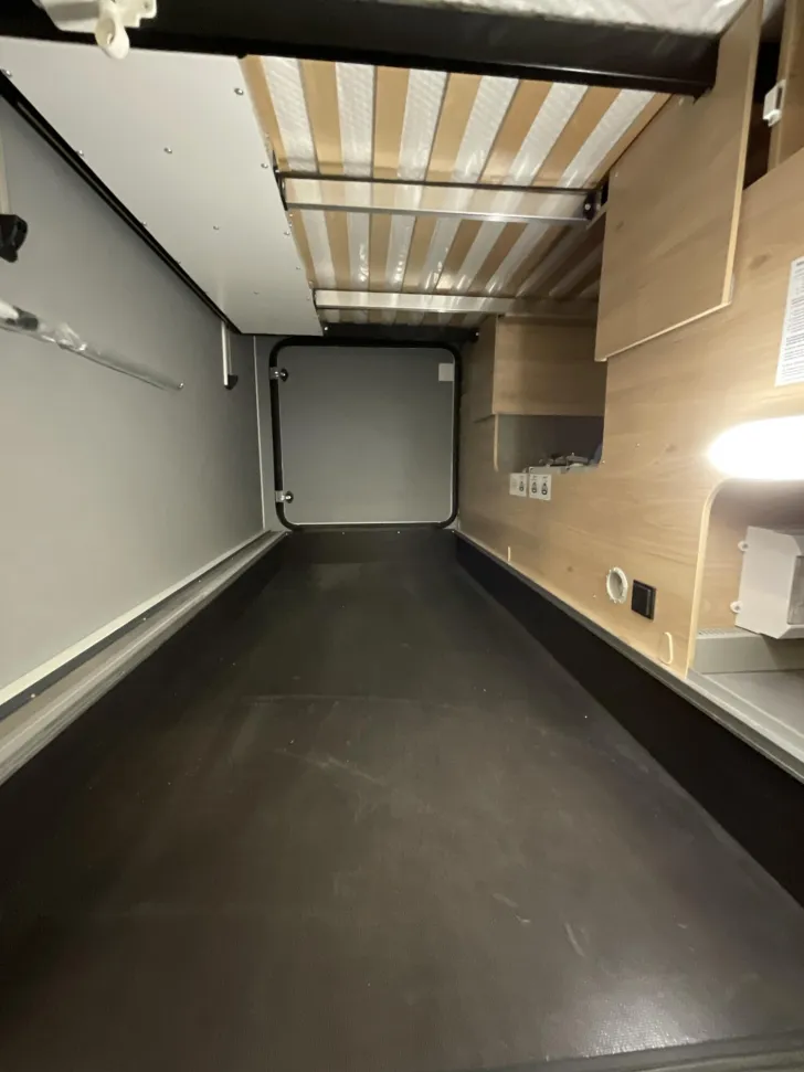 Fahrzeugbild Dethleffs Just Camp Active T 7052 DBM 14.500 EUR Vorteil! #10