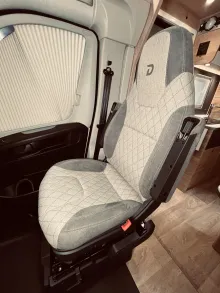 Fahrzeugbild Dethleffs Globebus Camp Active T 4 Diselheizung, Automatik #7