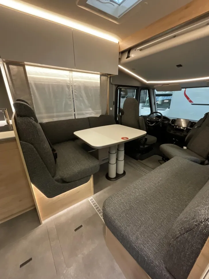 Fahrzeugbild Dethleffs XL I 7812-2 #18