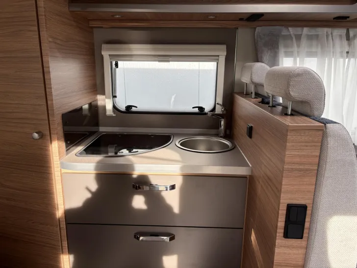 Fahrzeugbild Weinsberg CaraSuite 650 MF #8