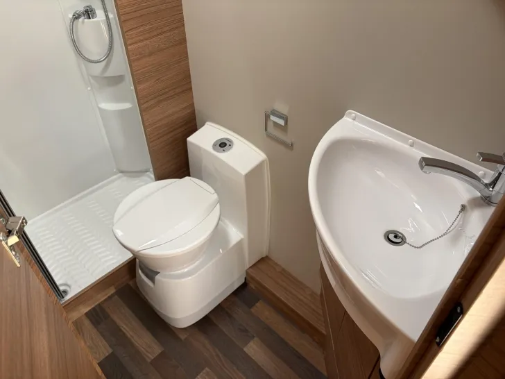 Fahrzeugbild Weinsberg CaraSuite 650 MF #14