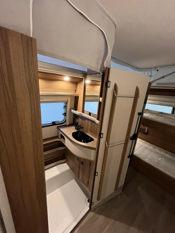 Fahrzeugbild Hymer Eriba Eriba Touring 560 Autarkpaket, Markise #16