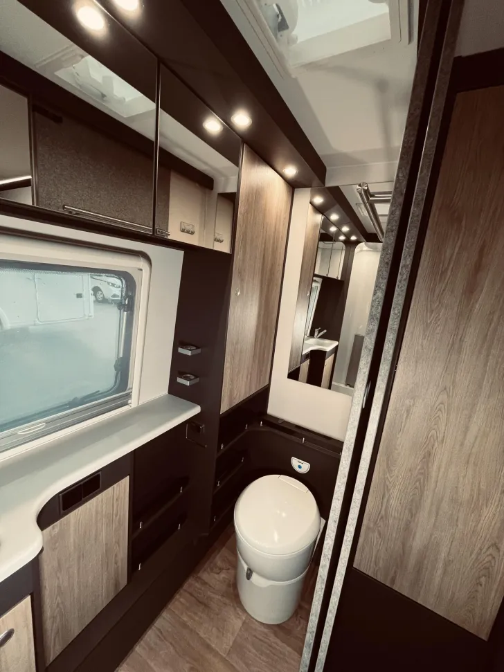 Fahrzeugbild Dethleffs Beduin Scandinavia 690 BQT 15.900 Euro Vorteil! #19