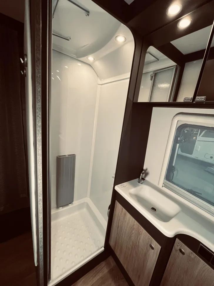 Fahrzeugbild Dethleffs Beduin Scandinavia 690 BQT 15.900 Euro Vorteil! #20