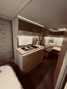 Fahrzeugbild Dethleffs Nomad 530 DR Mover, 7.400 Vorteil! #9