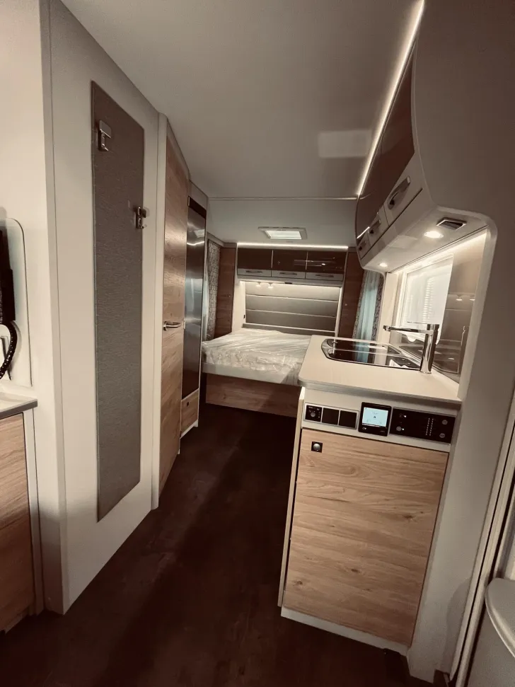 Fahrzeugbild Dethleffs Nomad 530 DR Mover, 7.400 Vorteil! #18