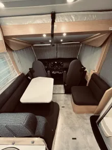 Fahrzeugbild Hymer B-Klasse MC I BlackLine 680 Tageszulassung! #13