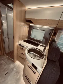 Fahrzeugbild Hymer B-Klasse MC I BlackLine 680 Tageszulassung! #14