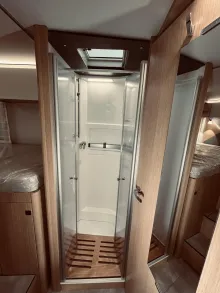 Fahrzeugbild Hymer B-Klasse MC I BlackLine 680 Tageszulassung! #24