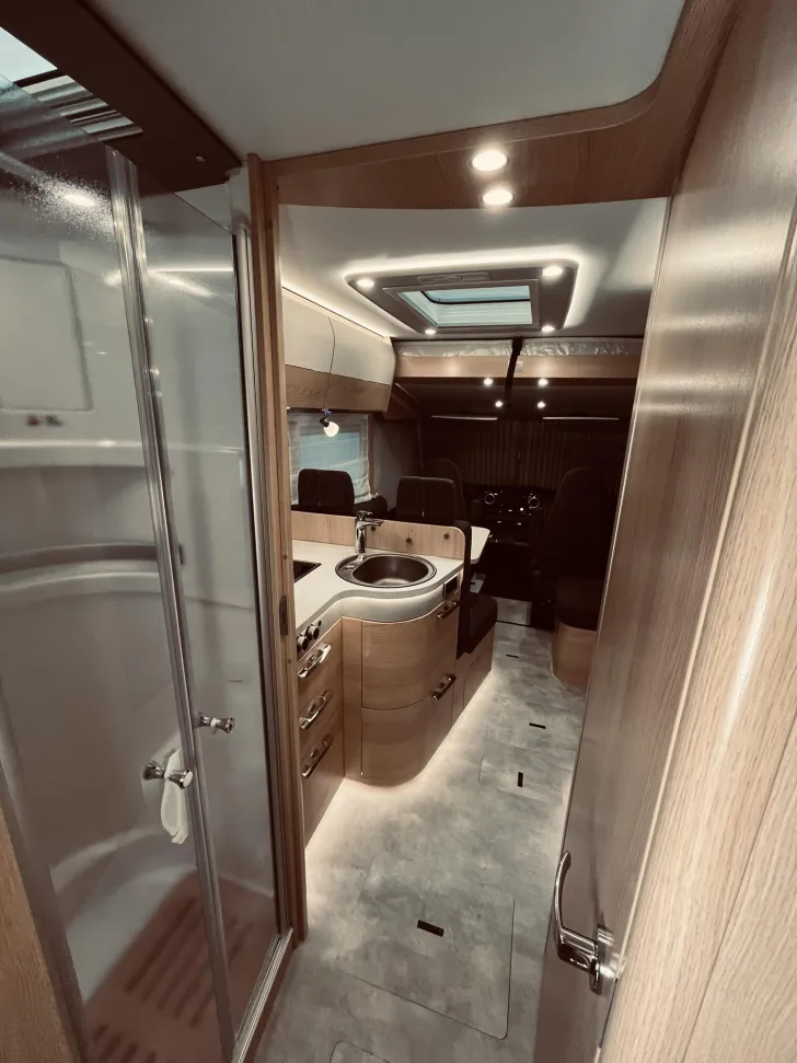 Fahrzeugbild Hymer B-Klasse MC I BlackLine 680 Tageszulassung! #26