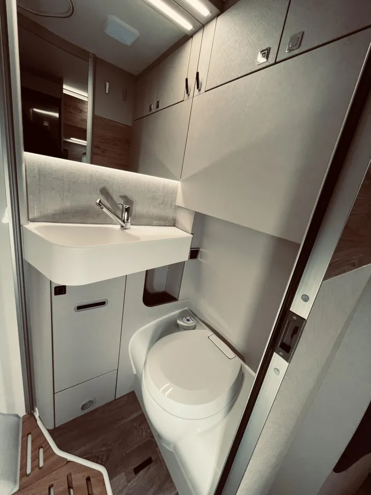 Fahrzeugbild Hymer Exsis-i Pure 580 30.000,- EUR Vorteil! #22