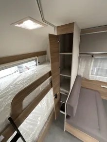 Fahrzeugbild Dethleffs Nomad 530 FSK Mover, Stockbetten, Markise #17
