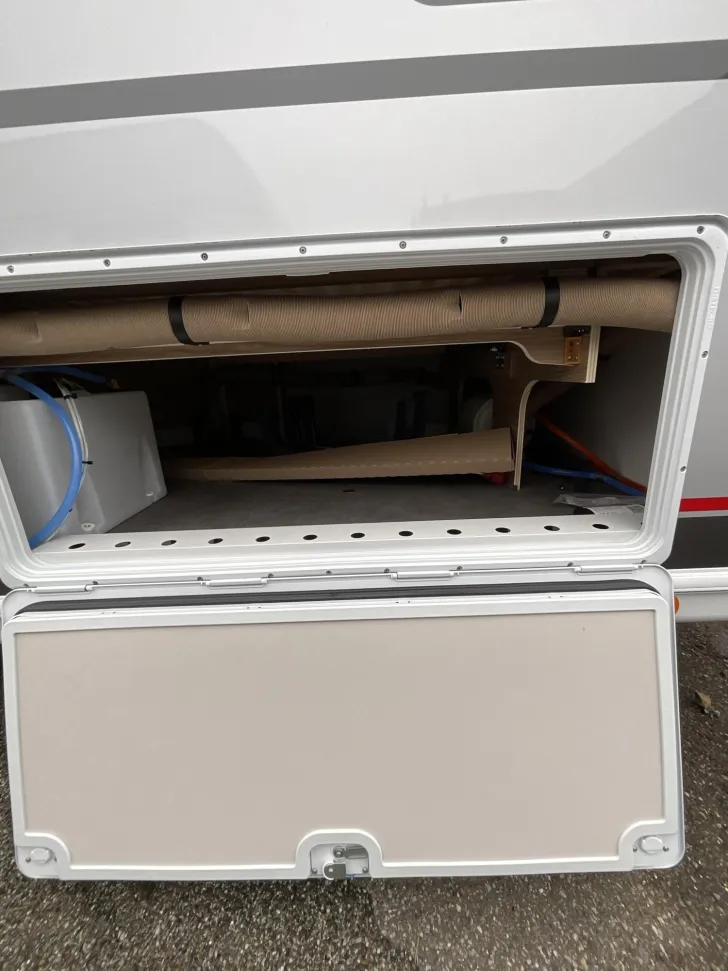 Fahrzeugbild Dethleffs Nomad 530 FSK Mover, Stockbetten, Markise #20