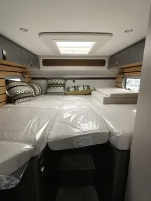 Fahrzeugbild Hymer ML-T 580 XXL Bett #8