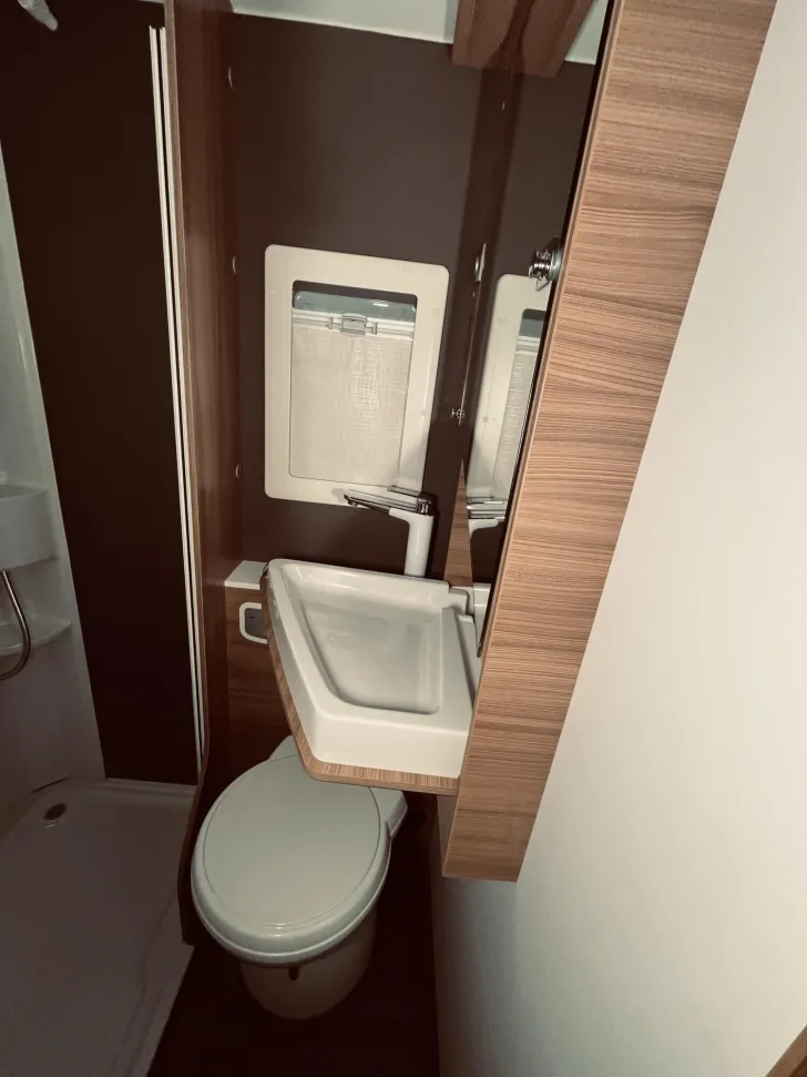 Fahrzeugbild Adria Coral XL Axess A 600 DP #17